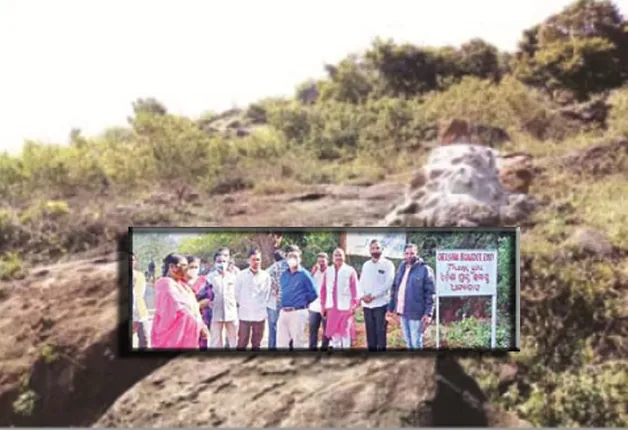 ବଢ଼ିଲା ଆନ୍ଧ୍ର-ଓଡ଼ିଶା ସୀମା ବିବାଦ : ଚିହ୍ନଟ ପରେ ପୋତାହେଲା ଫଳକ