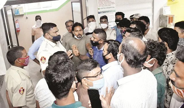 ତ୍ରୁଟିପୂର୍ଣ୍ଣ ଅସ୍ତ୍ରୋପଚାର ଅଭିଯୋଗ : ଅପରେସନ୍‌ ବେଳେ ଚାଲିଗଲା ଜୀବନ, ଘରୋଇ ହସ୍‌ପିଟାଲ‌ରେ ଉତ୍ତେଜନା