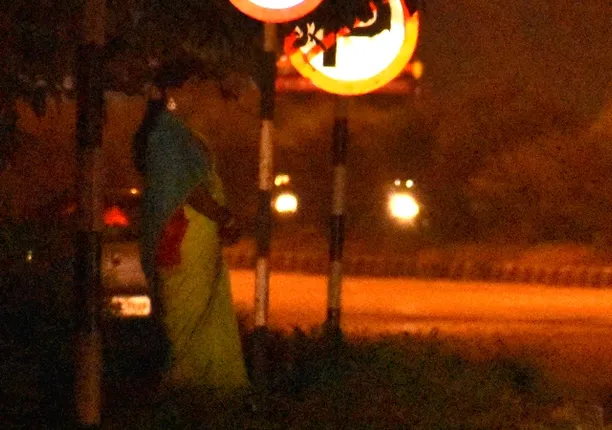 ରାଜପଥରେ ରାଣୀ : ଟ୍ରେନ୍‌ରେ ଭିକ୍ଷାବୃତ୍ତି ବନ୍ଦ ପରଠୁ ବଢ଼ିଛି ସମସ୍ୟା