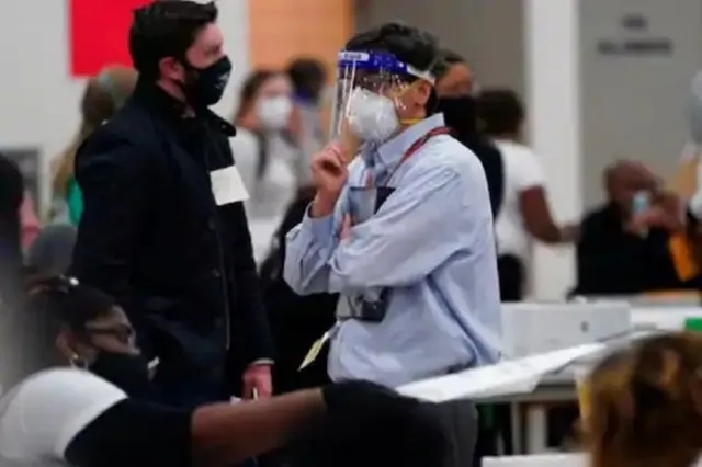 ବଢ଼ିଲା କରୋନା ସଂକ୍ରମଣ: ଆମେରିକାରେ ୨୪ଘଣ୍ଟାରେ ସର୍ବାଧିକ ୨ଲକ୍ଷ ଆକ୍ରାନ୍ତ ଚିହ୍ନଟ