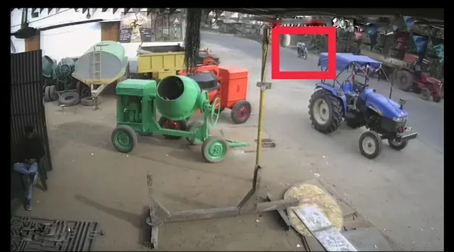 ମାଡ଼ ମାରିବା ସହ ଛୁରି ଦେଖାଇ ୬ଲକ୍ଷ ଲୁଟି ନେଲେ ୨ଦୁର୍ବୃତ୍ତ