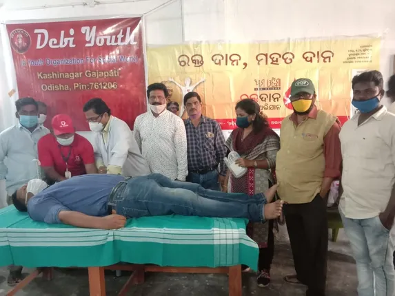 ସମ୍ବାଦ ଆମ ଓଡ଼ିଶା ପକ୍ଷରୁ ରକ୍ତଦାନ ଶିବିର, ବର୍ତ୍ତମାନ ସୁଦ୍ଧା ୨୦ୟୁନିଟ ରକ୍ତ ସଂଗ୍ରହ
