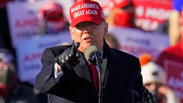 ୩୦୦ ଇଲେକ୍ଟୋରାଲ ଭୋଟରେ ଆମେ ଜିତିବୁ ବୋଲି ବାଇଡେନ ଦାବି କରିବା ପରେ ଟ୍ରମ୍ପଙ୍କ ଚେତାବନୀ; ଜବରଦସ୍ତ ଜିତିବା ନେଇ ଦାବି କର ନାହିଁ