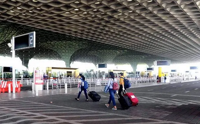 ୧୫ ଦିନରେ ମୁମ୍ବାଇକୁ ଆସିଛନ୍ତି ୧୦୦୦ ଆଫ୍ରିକୀୟ ଯାତ୍ରୀ, ମାତ୍ର ୧୦୦ ଜଣଙ୍କ ନମୁନା ପରୀକ୍ଷା ହୋଇଛି