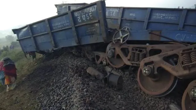 କୋରାପୁଟ-ଜୟପୁର ରେଳପଥରେ ଲାଇନଚ୍ୟୁତ ହେଲା ମାଲବାହୀ ଟ୍ରେନ