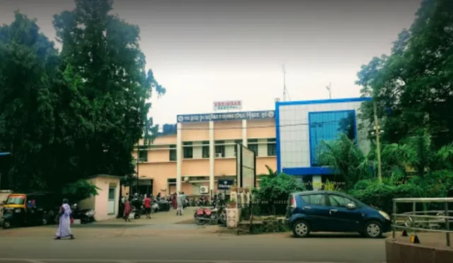 ବିଷାକ୍ତ ଖାଦ୍ୟ ଖାଇ ୮ ଛାତ୍ରୀ ଗୁରୁତର