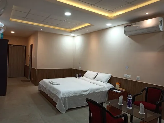 ଭିତରକନିକାରେ 'ଅରଣ୍ୟ ନିବାସ' ର ଲୋକାର୍ପଣ କଲେ ମୁଖ୍ୟମନ୍ତ୍ରୀ