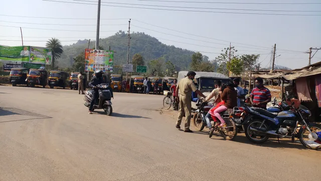 ଘୁ ଉଦୟଗିରିରେ ବଡ଼ ଦିନ ପାଇଁ ବଡ଼ ପ୍ରସ୍ତୁତି, ପୁଲିସ ପକ୍ଷରୁ ନାକା, ୫ ପ୍ଲାଟୁନ୍ ଫୋର୍ସ ମୁତୟନ