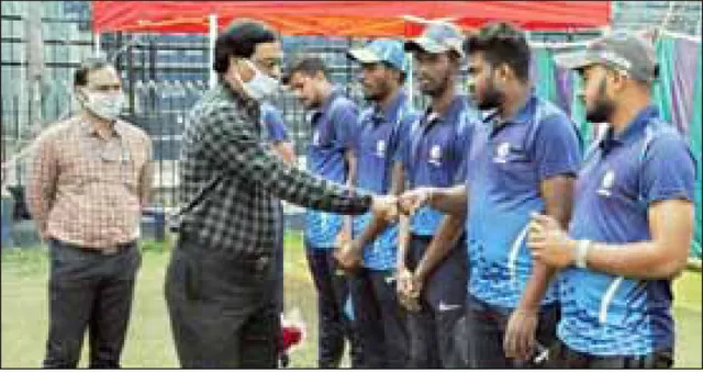 ଅନ୍ତଃଜିଲ୍ଲା ଟ୍ବେଣ୍ଟି-୨୦: ଆଜିଠୁ କିଟ୍‌, ରେଭେନ୍ସାରେ ସୁପରଲିଗ୍‌