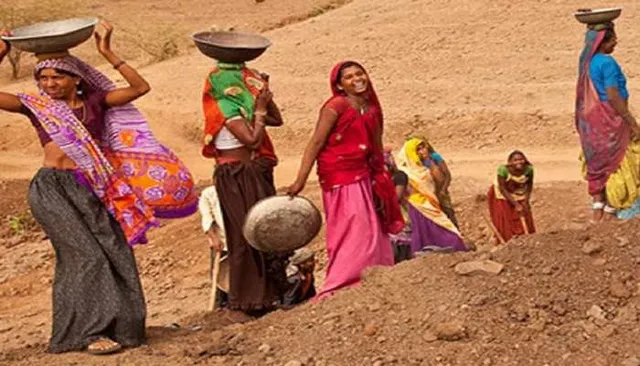 ୪୮ଲକ୍ଷ ଶ୍ରମଦିବସ ସତ୍ତ୍ବେ ଫଳ ଶୂନ: ଦାଦନ ରୋକିବାରେ ମନରେଗା ବିଫଳ