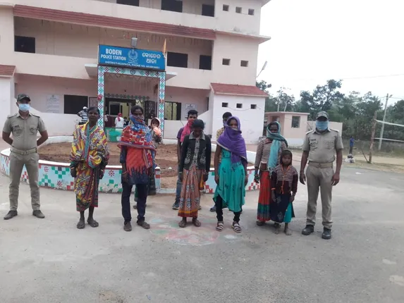 ପୁଲିସ ହାତରୁ ଅଭିଯୁକ୍ତ ଚମ୍ପଟ ମାରିବା ଘଟଣା: ଦୁଇ କନଷ୍ଟେବଳ ନିଲମ୍ବିତ