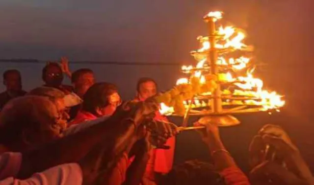 ଗଡ଼ଗଡ଼ିଆରେ ମହାନଦୀ ମହା ଆଳତୀ