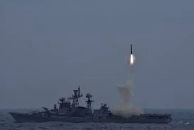 ବ୍ରହ୍ମୋସ ସୁପରସୋନିକ୍‌ କ୍ରୁଜ୍‌ କ୍ଷେପଣାସ୍ତ୍ରର ସଫଳ ପରୀକ୍ଷଣ