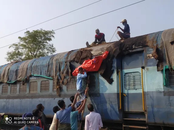 ଜନ୍ମ ଦିନରେ ଉଠିଲା କୋକେଇ: ସେଲ୍‌ଫି ନୁହେଁ, ଫଟୋ ପୋଜ୍‌ ଦେଉଥିଲେ ସୂର୍ଯ୍ୟ କୁମାର