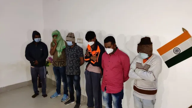 ଦେହ ବ୍ୟବସାୟର ନୂଆ ତରିକା: ହ୍ୱାଟ୍ସଆପରେ ଫଟୋ ଯାଉଥିଲା, ଆଉ ଗ୍ରାହକ ଆସୁଥିଲେ