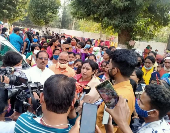 ଆନ୍ଦୋଳନକାରୀ ଏଏନ୍‌ଏମ୍‌କୁ ଭେଟିଲା ବିଜେପି