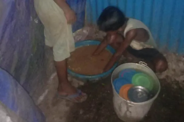 ଶ୍ରମ ବିଭାଗ, ସିଡବ୍ଲ୍ୟୁସି ନୀରବଦ୍ରଷ୍ଟା; ହୋଟେଲ, ଫାଷ୍ଟଫୁଡ୍‌ ଓ ଢ଼ାବାରେ ବାଳ ଶ୍ରମିକ