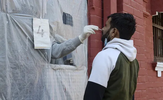 ୨୬,୬୨୪ ନୂଆ ମାମଲା ସହ ଦେଶରେ ସମୁଦାୟ କରୋନାଭାଇରସ୍‌ ଆକ୍ରାନ୍ତଙ୍କ ସଂଖ୍ୟା ୧,୦୦,୩୧,୨୨୩ରେ ପହଞ୍ଚିଲା