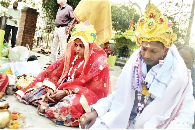 ମଙ୍ଗୁଳା କନ୍ୟା ହାତ ଧରିଲେ ଯୁବ ସମାଜସେବୀ, ଗେଷ୍ଟ୍‌ ହାଉସ୍‌ରୁ ବର ଗାଏବ୍‌