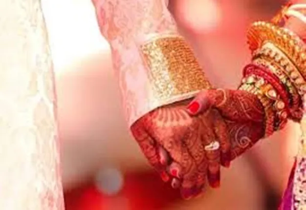 ଇଞ୍ଜିନିୟରଙ୍କୁ ମହଙ୍ଗା ପଡ଼ିଲା ୫ ଦିନରେ ଦୁଇଜଣଙ୍କୁ ବିବାହ