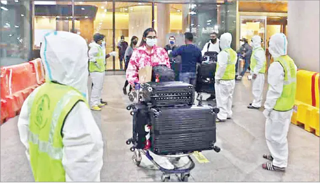 ବ୍ରିଟେନ୍‌ ଫେରନ୍ତା ୨୧ ଯାତ୍ରୀ ପଜିଟିଭ୍‌, ଆତଙ୍କ ବଢ଼ାଇଲା ନୂଆ କରୋନାଭୂତାଣୁ