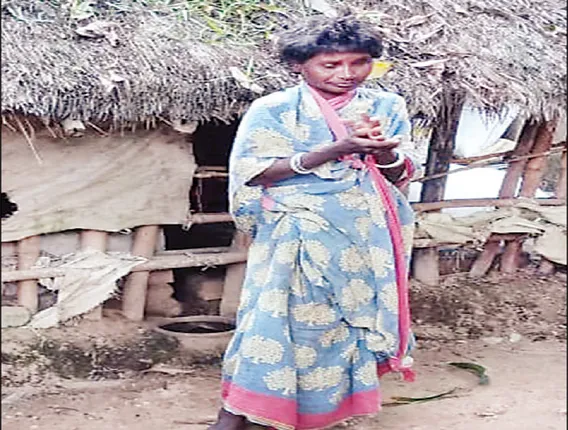 ରୋଗ ଯନ୍ତ୍ରଣାରେ ଛଟପଟ ଦିବ୍ୟାଙ୍ଗ ମିନତି