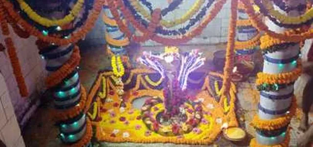 କୋଭିଡ୍‌ କଟକଣାରେ ଶେଷ ହେଲା ବାବା ଧବଳେଶ୍ୱରଙ୍କ ପଞ୍ଚକ ଓ ବଡ଼ଓଷା ଯାତ୍ରା; ଯୋଗୀ ବେଶରେ ସଜ୍ଜିତ ହେଲେ ପ୍ରଭୁ ଧବଳେଶ୍ବର