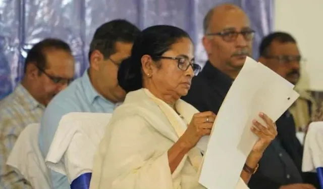 ମମତା ବାନାର୍ଜୀଙ୍କ କ୍ୟାବିନେଟ୍‌ ବୈଠକରେ ୪ଜଣ ମନ୍ତ୍ରୀ ଅନୁପସ୍ଥିତ; ଜଙ୍ଗଲ ମନ୍ତ୍ରୀଙ୍କ ଉପରେ ସନ୍ଦେହ