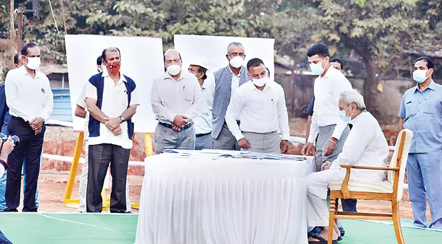 ବରମୁଣ୍ଡା ବସଷ୍ଟାଣ୍ଡ ଉନ୍ନତୀକରଣ କାମ ସମୀକ୍ଷା କଲେ ମୁଖ୍ୟମନ୍ତ୍ରୀ : ୧୮ ମାସ‌ରେ ସରିବ