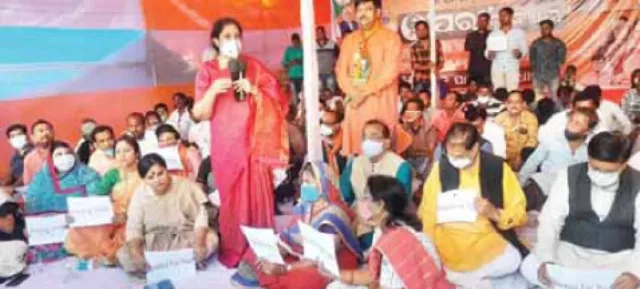 ଷଷ୍ଠ ଦିନରେ ପରୀ ପାଇଁ ଧାରଣା : ସାମିଲ ହେଲେ ବିଜେପି ପ୍ରଭାରୀ ପୁରନ୍ଦେଶ୍ବରୀ