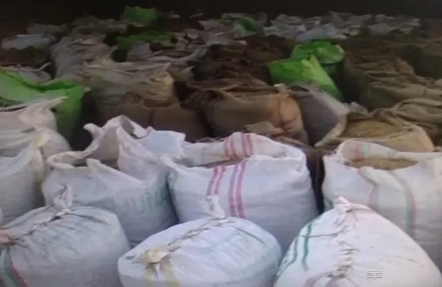 ବୀରମହାରାଜପୁରରେ ଆରମ୍ଭ ହେଲା ଧାନ କିଣା, ମିଲ୍‌ ମାଲିକଙ୍କ ଅସହଯୋଗ, ଧାନ କିଣା ବନ୍ଦ