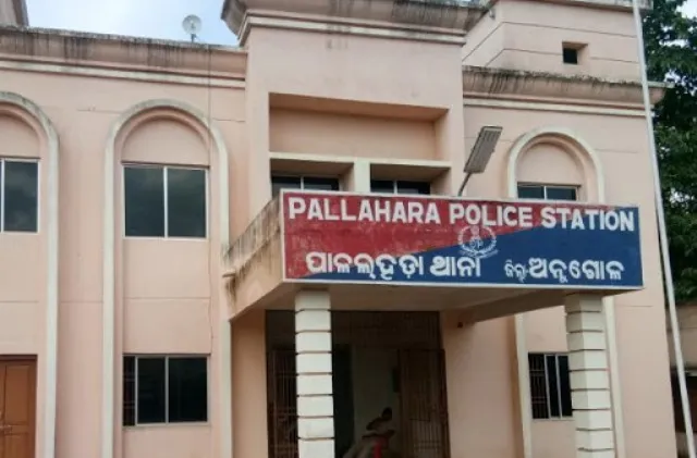 ମା’ କୋଳରୁ ୧୬ଦିନର ଶିଶୁପୁତ୍ରକୁ ଚୋରି କରି ବନ୍ଧା ହେଲେ ଦୁଇ ସଂପର୍କୀୟ ମହିଳା