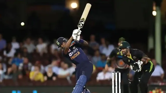 ପାଣ୍ଡ୍ୟା ଦେଲେ ଶୃଙ୍ଖଳା; ଅଷ୍ଟ୍ରେଲିଆ ୬ ୱିକେଟ୍‌ରେ ପରାସ୍ତ, ଦୂରହେଲା ଭାରତର ଦିନିକିଆ ଦୁଃଖ