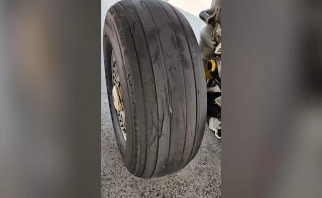 ଗୌହାଟିରେ ସ୍ପାଇସ୍‌ଜେଟ୍‌ ବୋଇଙ୍ଗ୍ ୭୩୭ ବିମାନ ‘ହାର୍ଡ ଲ୍ୟାଣ୍ଡିଙ୍ଗ୍‌’, ଟଳିଲା ଦୁର୍ଘଟଣା