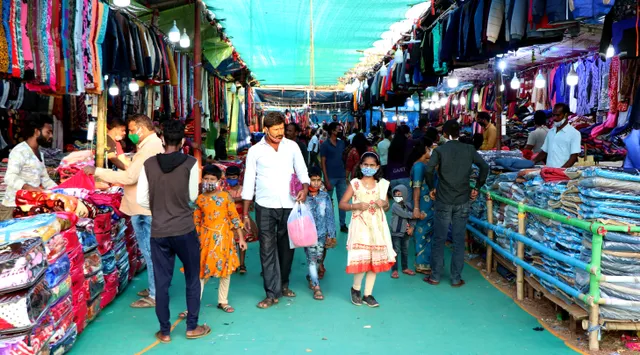 ଜମିଲାଣି ଶୀତବସ୍ତ୍ର ବଜାର, ଫ୍ୟାନ୍‌ସି ପଞ୍ଚୋର ଚାହିଦା ଅଧିକ