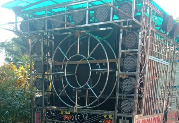 ଡିଜେ ଗାଡ଼ି ଜବତ, ୫ ଜଣଙ୍କ ନାଁରେ ମାମଲା