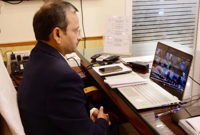 ସେବା ପ୍ରଦାନରେ ଜନସାଧାରଣଙ୍କ ଆସ୍ଥା ବଢ଼ାଇବା ନିମନ୍ତେ ଜିଲ୍ଲାପାଳମାନଙ୍କୁ ମୁଖ୍ୟ ଶାସନ ସଚିବଙ୍କ ନିର୍ଦ୍ଦେଶ