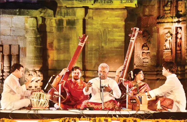 ରାଜାରାଣୀ ସଙ୍ଗୀତ ମହୋତ୍ସବର ଅନ୍ତିମ ସନ୍ଧ୍ୟା: ହିନ୍ଦୁସ୍ତାନୀ ଶାସ୍ତ୍ରୀୟ ସଙ୍ଗୀତରେ ଦର୍ଶକ ବିଭୋର