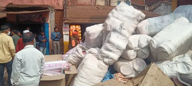 ବଡ଼ବିଲ ପୌର ସଂସ୍ଥା ପକ୍ଷରୁ ଚଢ଼ଉ, ଅଢ଼େଇ ଲକ୍ଷ ଟଙ୍କାର ପଲିଥିନ ଜବତ