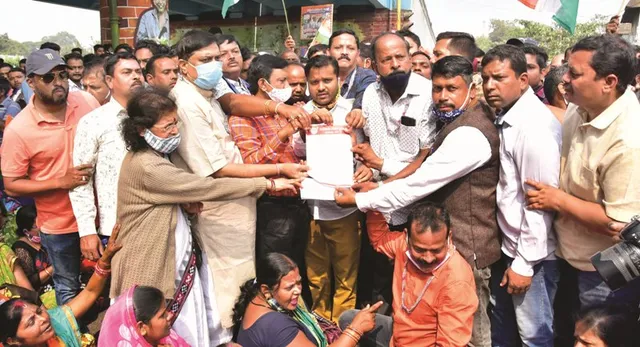 ଚାଉଳିଆଗଞ୍ଜରେ ବସ୍ତି ଥଇଥାନକୁ ନା’; ଅଦ୍ଭୂତପୂର୍ବ ଜନ ଆନ୍ଦୋଳନ; ରାଜପଥ ଜାମ୍, ଦୋକାନବଜାର ବନ୍ଦ