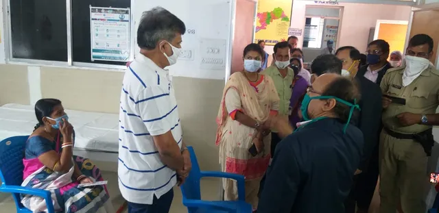 କରୋନା ପ୍ରତିଷେଧକ ଟିକା ପାଇଁ ଜିଲ୍ଲା ଖୋର୍ଦ୍ଧା ମୁଖ୍ୟ ଚିକିତ୍ସାଳୟରେ “ଡ୍ରାଏ ରନ୍”