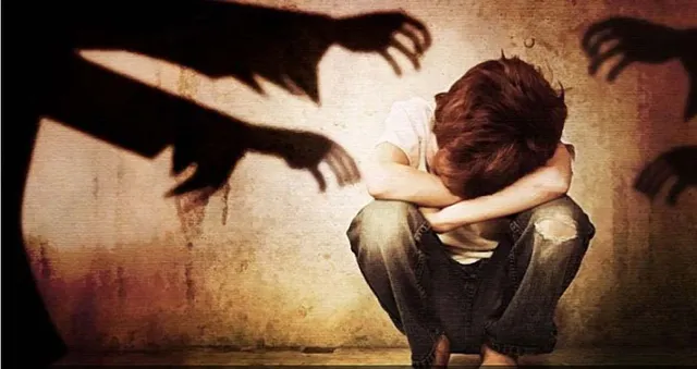 ମା’ ଯୌନ ନିର୍ଯାତନା ଦେଉଥିବା ନେଇ ପୁଅ ଆଣିଲା ସଙ୍ଗୀନ ଅଭିଯୋଗ