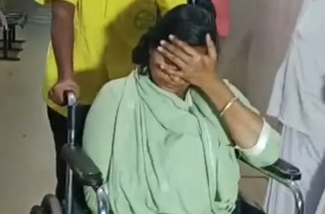 ଚଢ଼ଉ ବେଳେ ପୁଲିସକୁ ଜୁଆଡ଼ିଙ୍କ ଆକ୍ରମଣ : ଭ୍ୟାନ୍ ଭଙ୍ଗାରୁଜା, ଓଆଇସିଙ୍କ ସମେତ ୪ ଆହତ