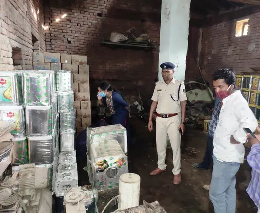 କଂଟାବାଞ୍ଜିରେ ପୁଣି ନକଲି କାରବାର ଠାବ, ୬ଟି ସ୍ଥାନରେ ପ୍ରଶାସନର ଚଢ଼ଉ