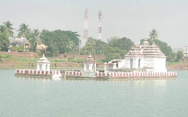 ବିଏମ୍‌ସିର ଆଦେଶନାମା ଜାରି: ଜଳାଶୟରେ ଛଠପୂଜା ମନା, ପୟାଶ୍ରାଦ୍ଧ ସହ ପିଣ୍ଡଦାନକୁ ବାରଣ