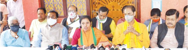 ‘ମନ୍ତ୍ରୀ ପ୍ରତାପ ଜେନାଙ୍କୁ ଗିରଫ କରାଯାଉନି କାହିଁକି?’ ମାହାଙ୍ଗାରୁ ମୁଖ୍ୟମନ୍ତ୍ରୀଙ୍କୁ ବିଜେପି ପ୍ରଭାରୀଙ୍କ ପ୍ରଶ୍ନ