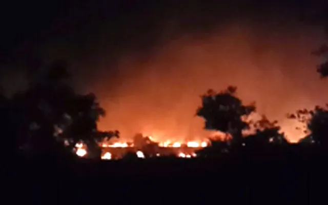 ବାଲେଶ୍ବର ନେଭଟେକ୍ସ ଷ୍ଟେସନରେ ଭୟାବହ ଅଗ୍ନିକାଣ୍ଡ : ଅଳ୍ପକେ ବର୍ତ୍ତିଲା କୋଟିକୋଟି ଟଙ୍କାର ସରକାରୀ ସମ୍ପତ୍ତି