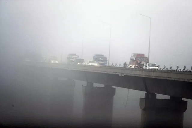 ଆଗାମୀ ତିନିଦିନ ଧରି ରାଜ୍ୟର ଏସବୁ ଜିଲ୍ଳାରେ ଘନ କୁହୁଡ଼ି!