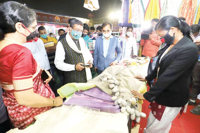 ତୋଷାଳି ମେଳାରେ କେନ୍ଦ୍ରମନ୍ତ୍ରୀ ଧର୍ମେନ୍ଦ୍ର