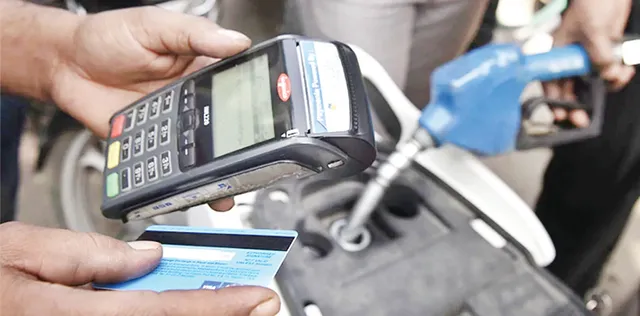 ସବୁ ପେଟ୍ରୋଲ୍‌ ପମ୍ପ୍‌ରେ ମିଳୁନି କ୍ୟାସବ୍ୟାକ୍